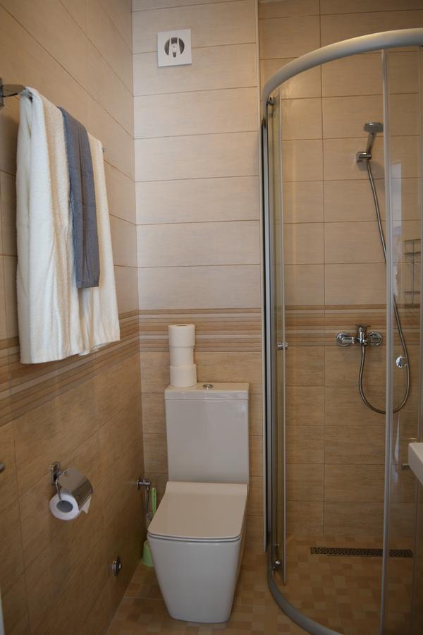 Kristina Apartments تيفات المظهر الخارجي الصورة