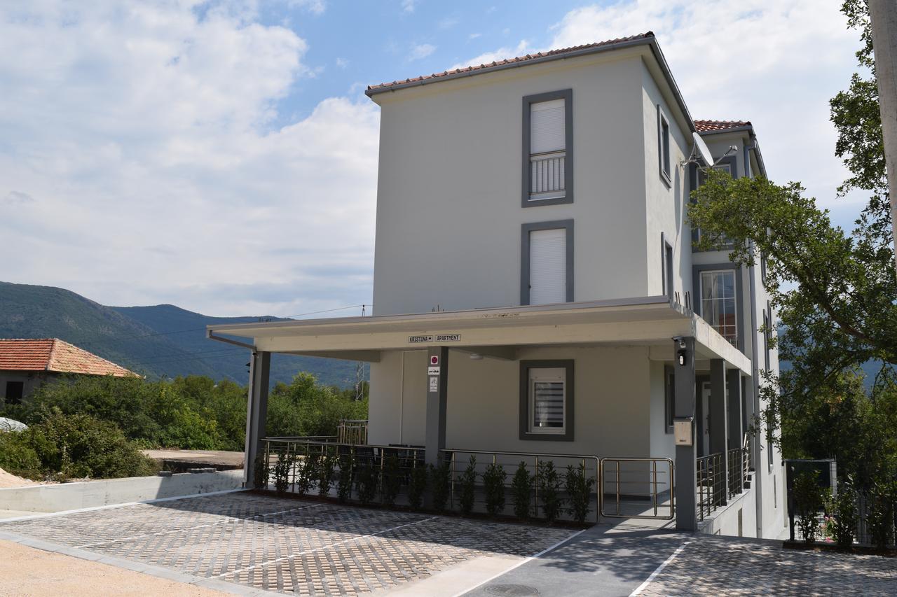 Kristina Apartments تيفات المظهر الخارجي الصورة