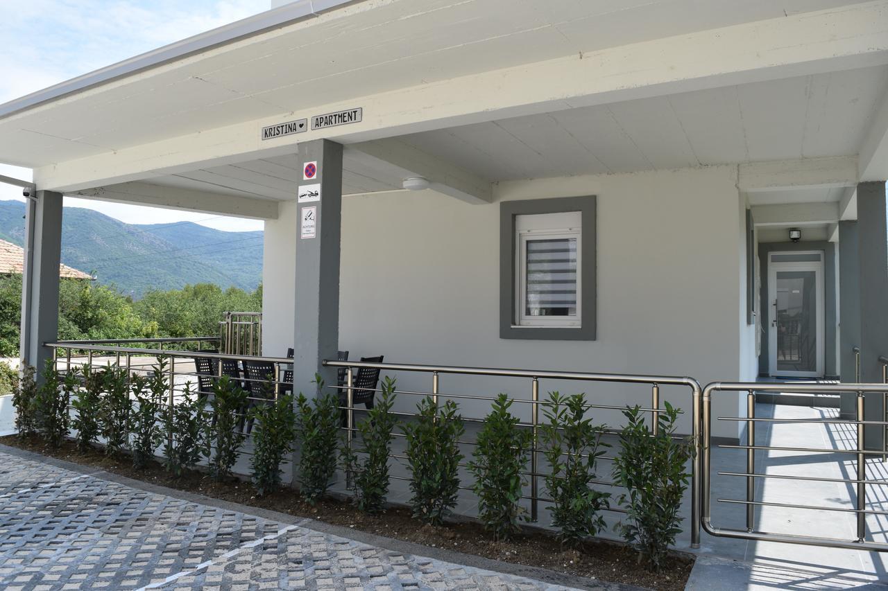 Kristina Apartments تيفات المظهر الخارجي الصورة